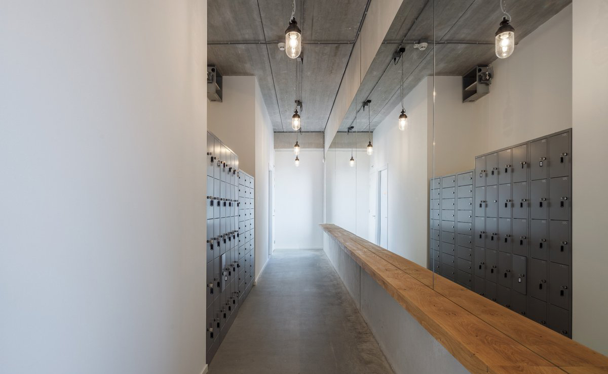 我司中標(biāo)廣存祿貿(mào)易有限公司辦公室裝修工程