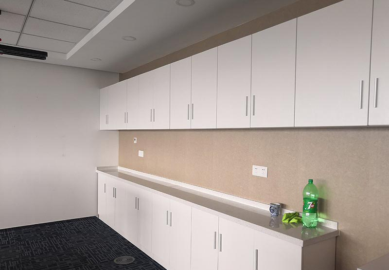 熱烈慶祝小威視通辦公室裝修工程竣工大吉