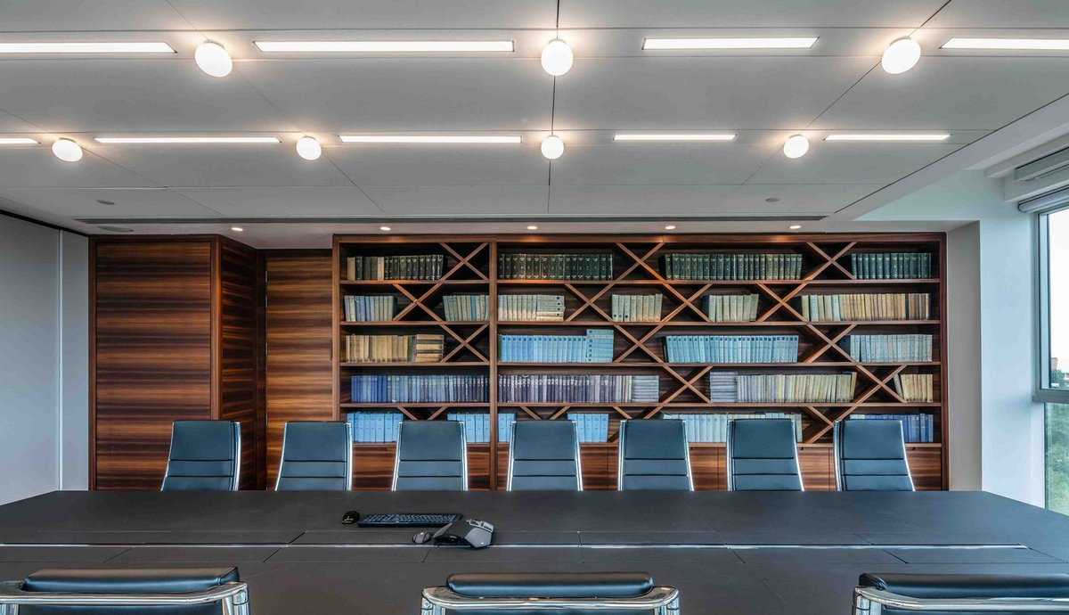 高檔家具有什么特點？柏木家具有什么特點