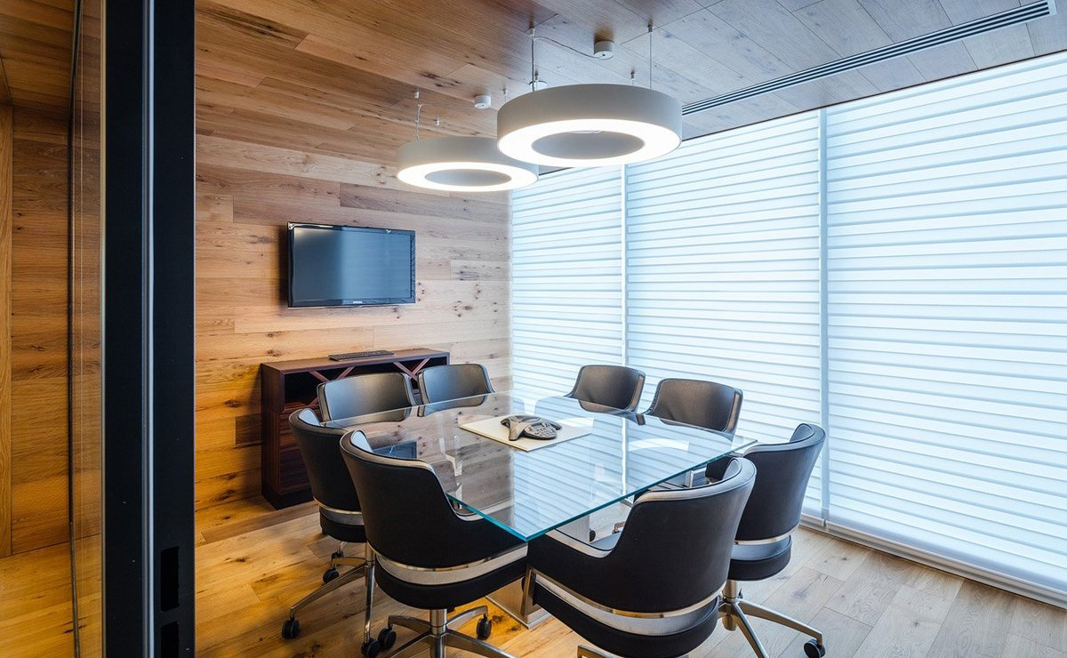 水曲柳家具如何選購？怎么防止鐵藝家具生銹