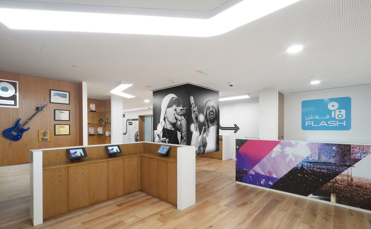 鋁木門窗搭配歐式裝修風(fēng)格，如何打造歐式裝修