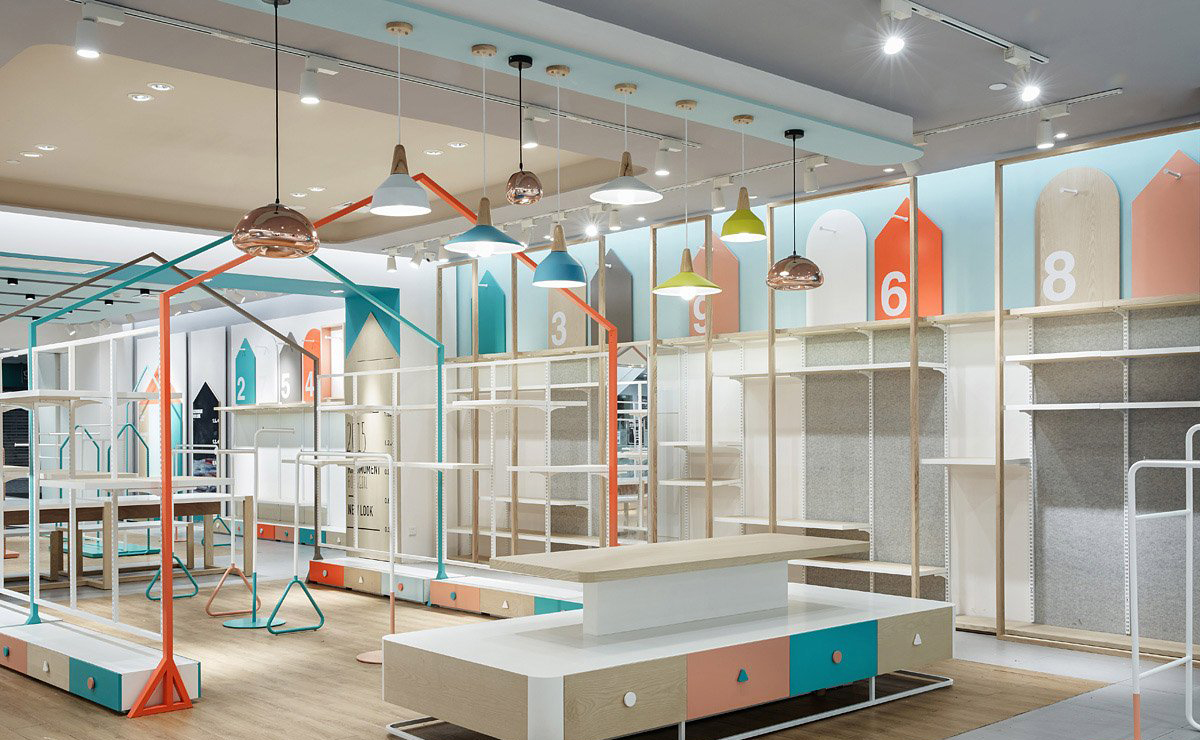 南京女裝店設(shè)計公司|女裝店設(shè)計如何獲取顧客傾