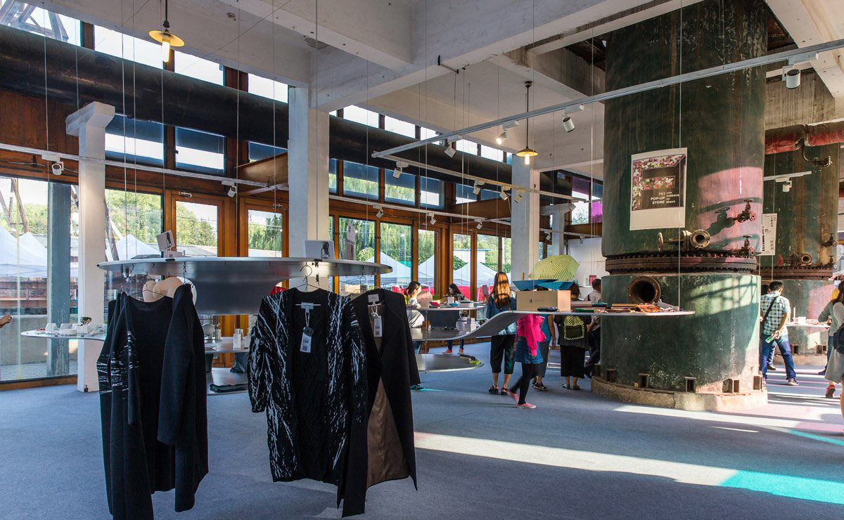 南京專業(yè)男裝店裝修 精品男裝店裝修要做好細節(jié)