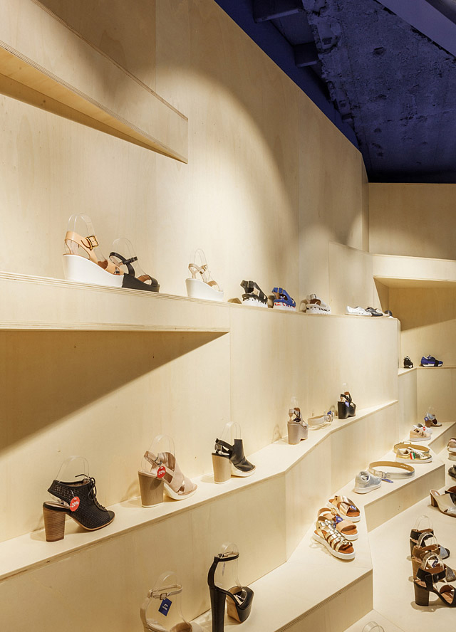 南京服裝店裝修 商場服裝店怎樣裝修更吸睛球