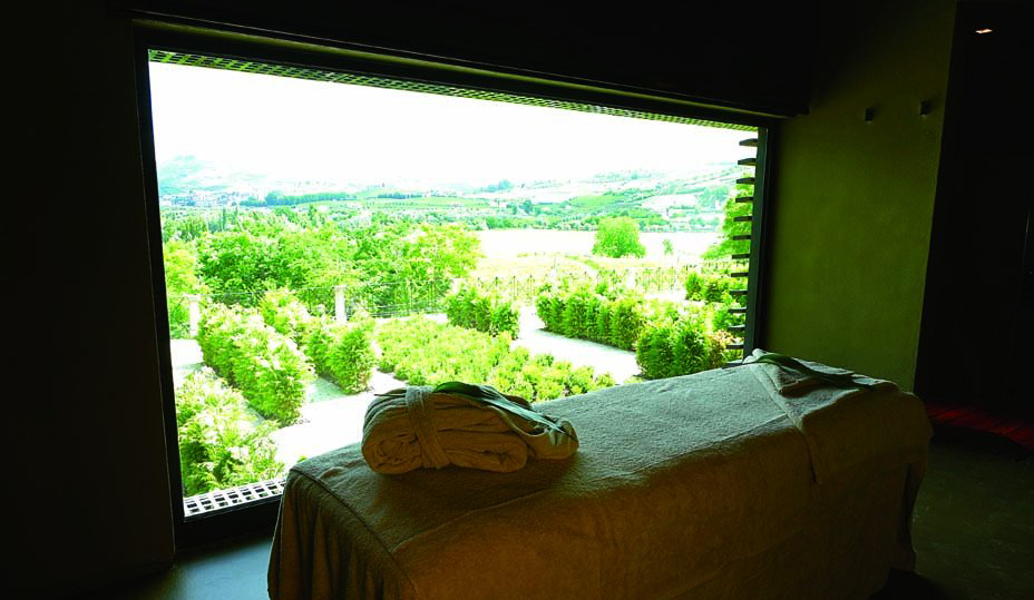 復(fù)古工業(yè)風(fēng)格飯店如何裝修 南京飯店裝修公司