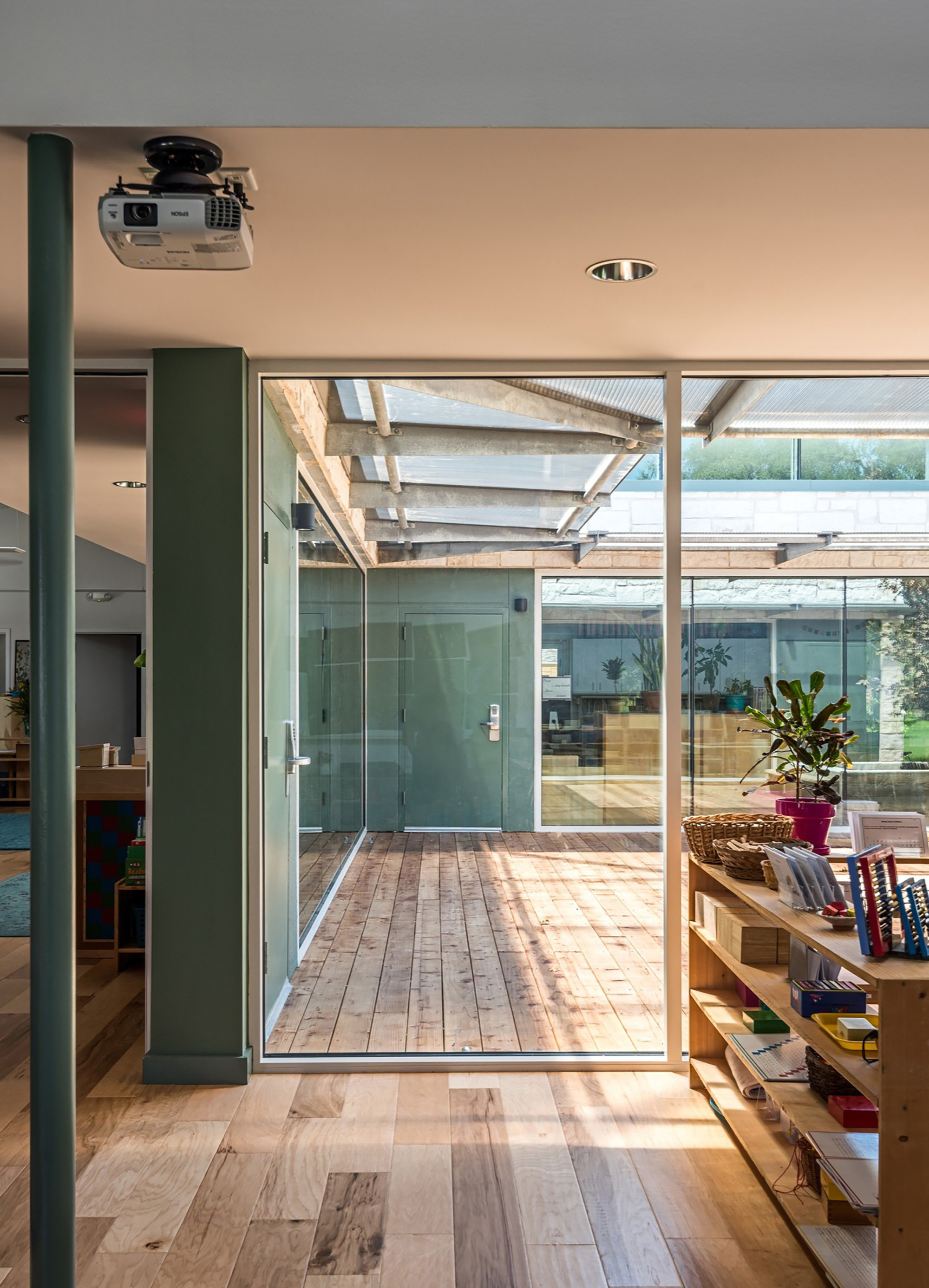 南京兒童畫室裝修選材要求 兒童畫室裝修效果圖