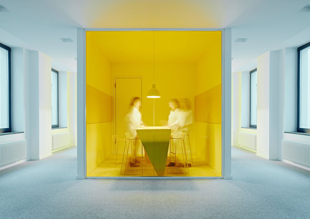 辦公室設(shè)計(jì)裝修成什么風(fēng)格好 怎么選擇朝向？