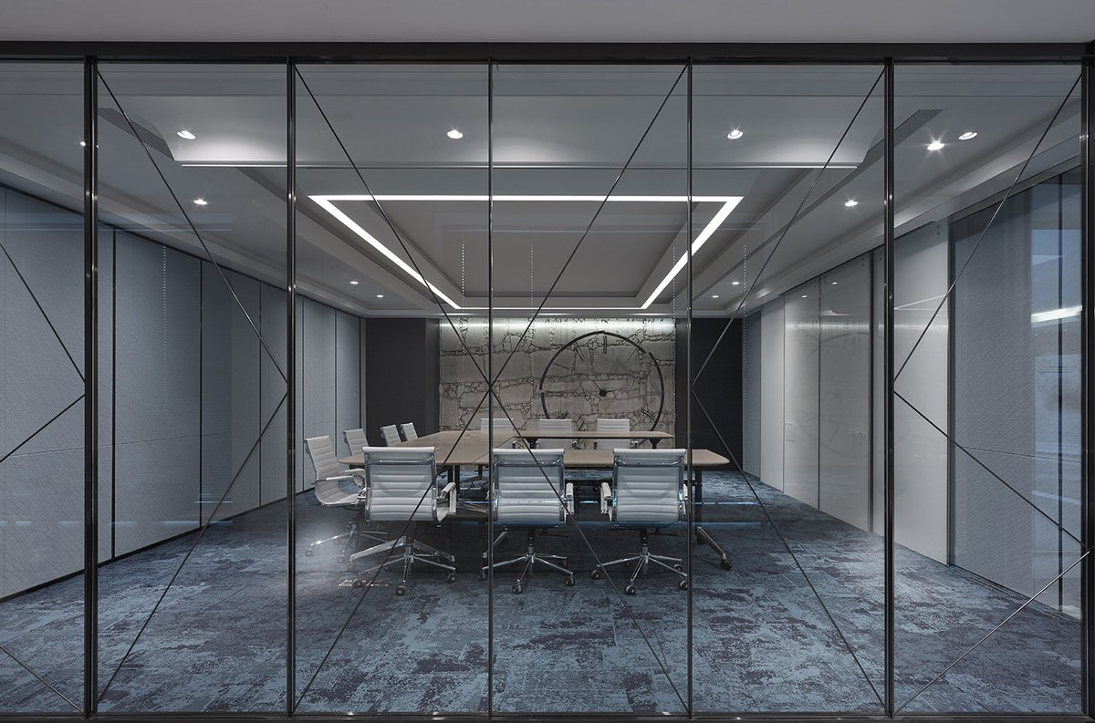 小型辦公室裝飾注意事項(xiàng)？選擇辦公樓物業(yè)公司