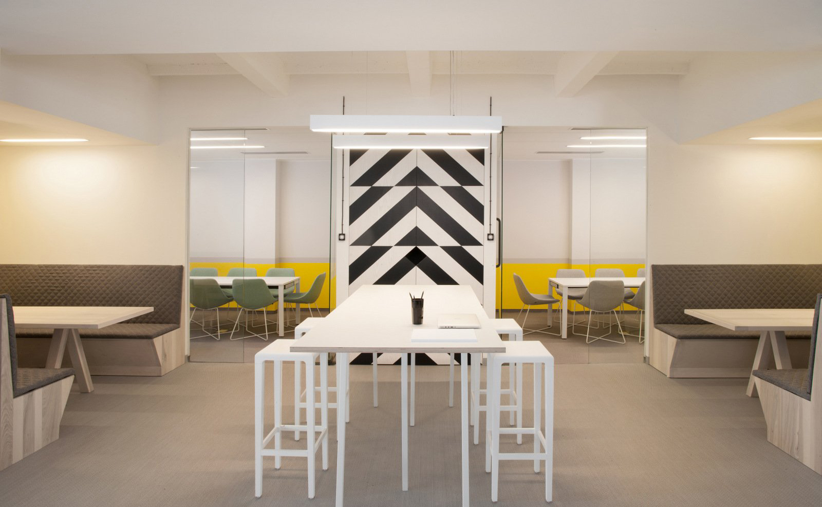 南京辦公室裝修電路布局都有哪些注意事項？