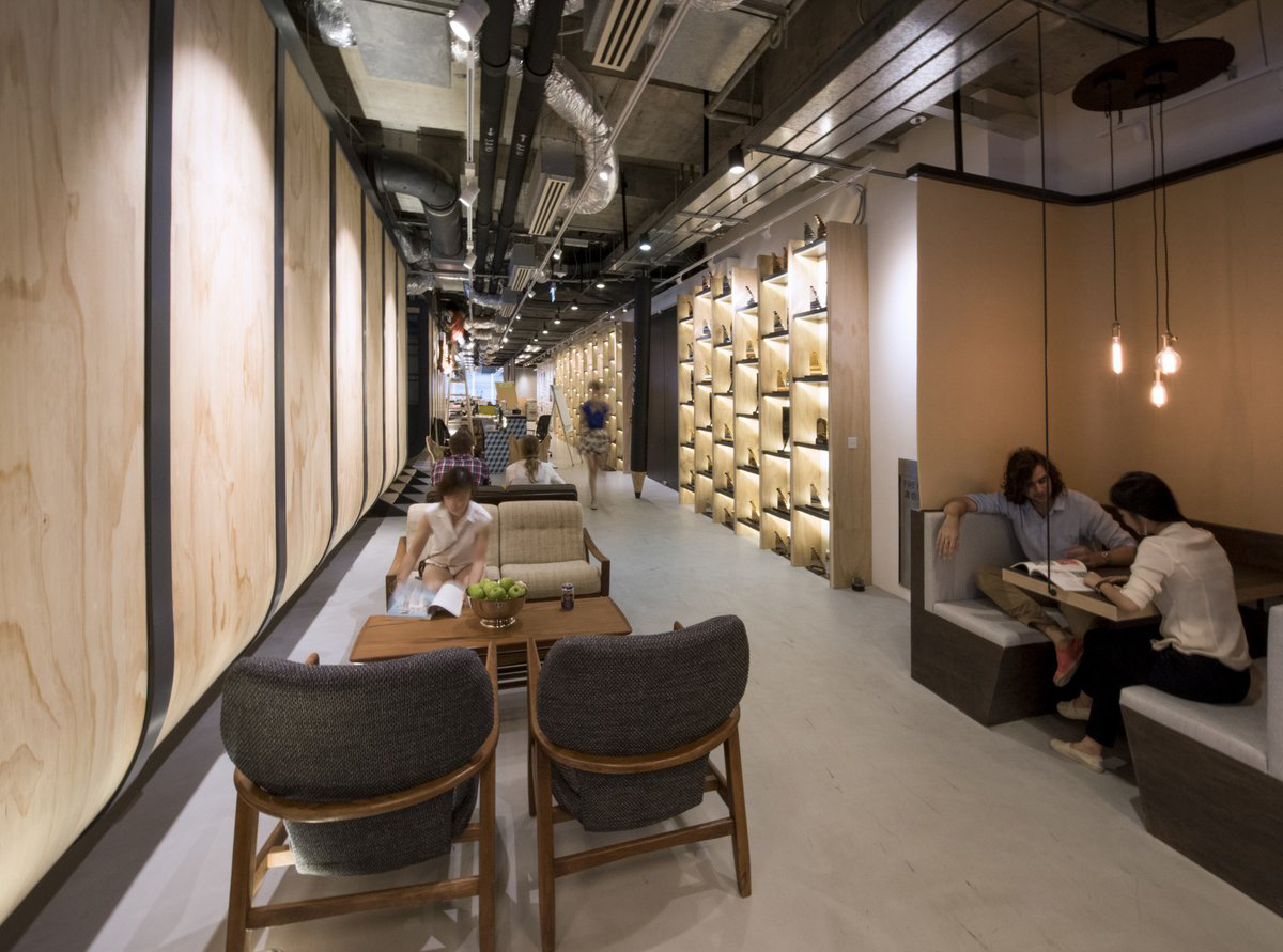 南京辦公裝修公司 液體壁紙怎么樣？