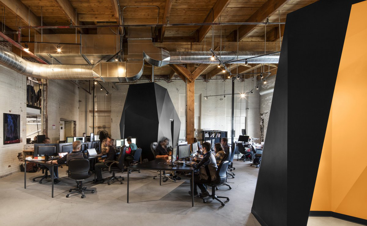 南京辦公室裝修桌子選用什么材質(zhì)比較好？