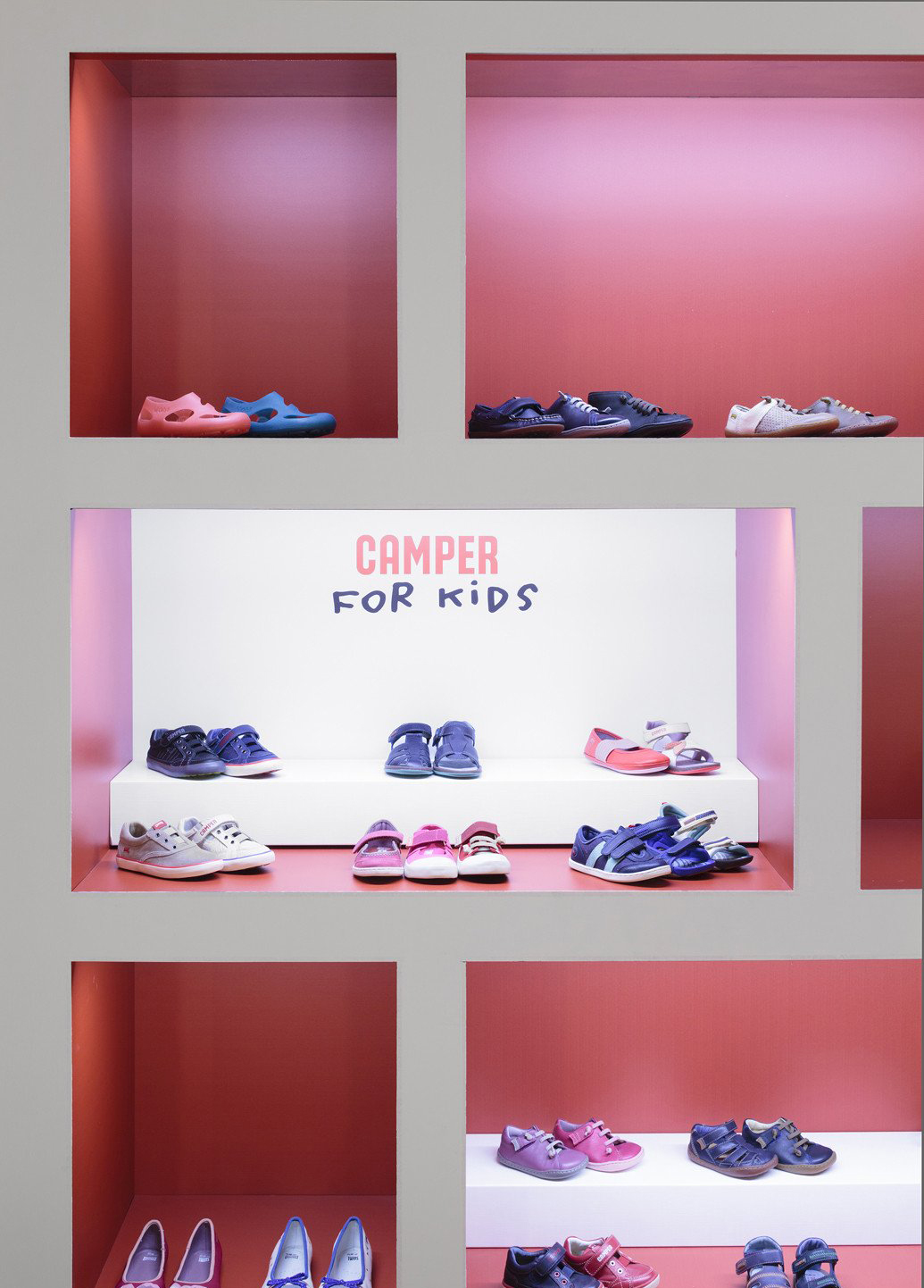 南京休閑男裝店裝修有哪些講究