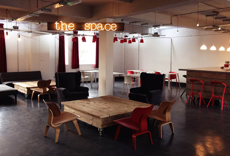 2000平辦公室裝修