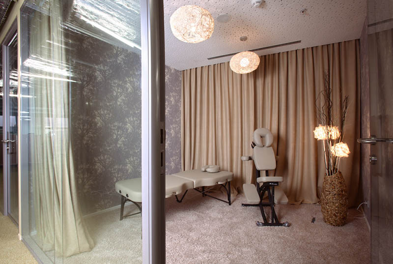 2200平創(chuàng)意辦公室裝修